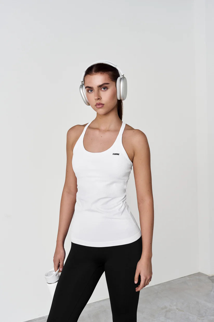 FAMME Perform Tank Top Vit